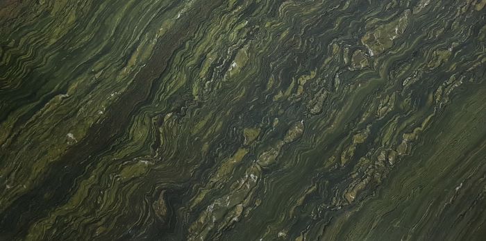 Кварцевый агломерат Verde Dorato